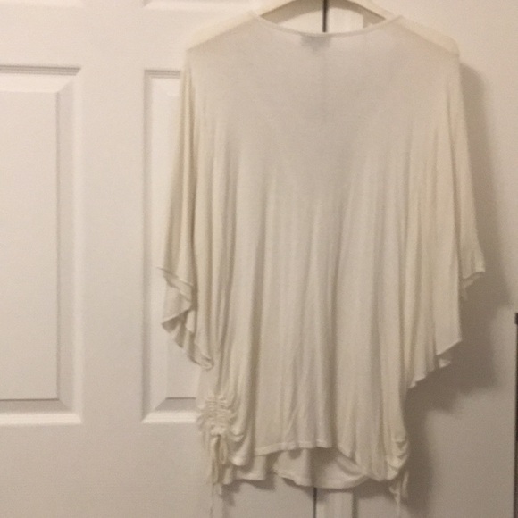 Blouse - Picture 3 of 3